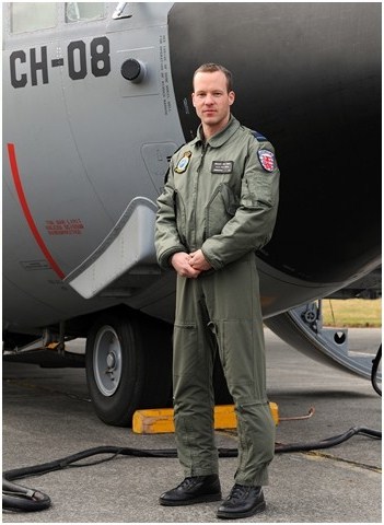 Interview with Gilles Van Dyck,  the second Luxembourgish military pilot.
